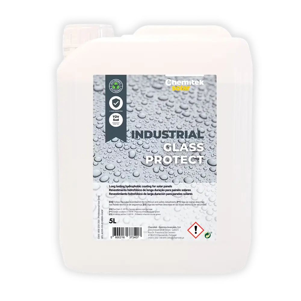 produit entretien pour panneaux solaires industrial glass protect fabrique par chemitek solar et distribue par voltaclean shop