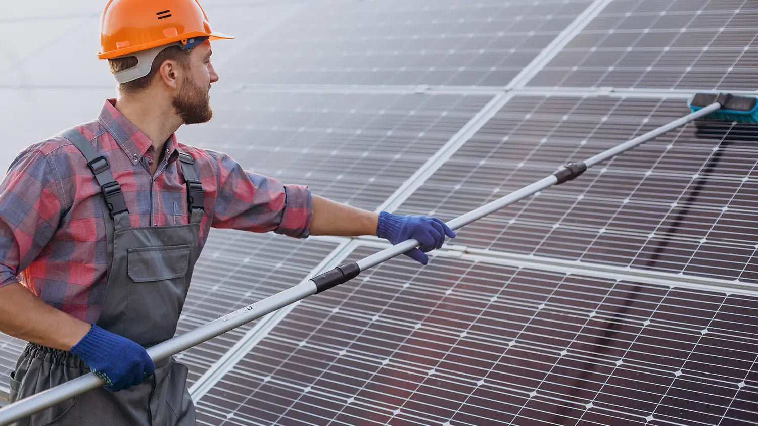 entretenir ses panneaux solaires avec les produits d entretien Voltacleanshop